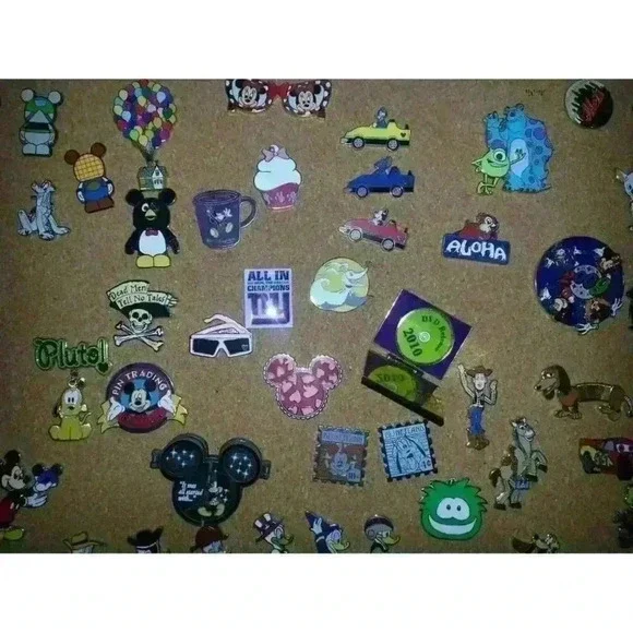 Lot of 25 Disney Pins – No Repeats - Picture 2 of 2